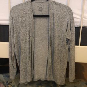 AE Soft gray cardigan